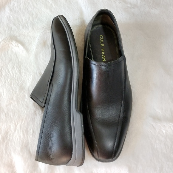 Cole Haan Other - Cole Haan Black Leather Slip On Loafers